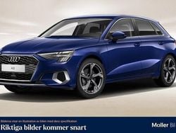 Navarrablå metallic Begagnad 2020 Audi A3 Advanced Plus | 214 900 kr (Marknadspris)