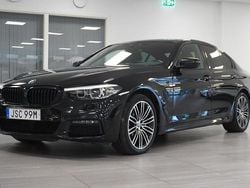 Safirsvart metallic Begagnad 2020 BMW 530 iPerformance Sedan | 349 800 kr
