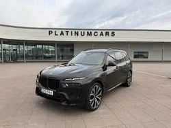Svart Begagnad 2024 BMW X7 Exclusive SUV | 1 249 000 kr