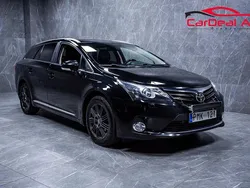 Svart Begagnad 2013 Toyota Avensis Executive Kombi | 64 800 kr (Bra pris)