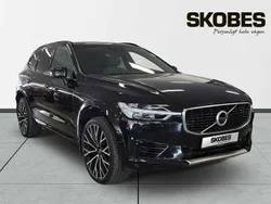 Svart Begagnad 2020 Volvo XC60 R-Design SUV | 419 400 kr (Marknadspris)