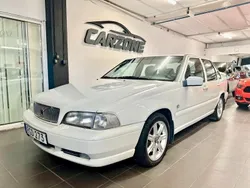 Vit Begagnad 2000 Volvo S70 Sedan | 69 900 kr