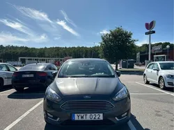 Grå Begagnad 2018 Ford Focus Titanium Halvkombi | 70 000 kr (Bra pris)