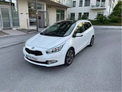 Vit Begagnad 2015 Kia Ceed Sportswagon Comfort Kombi | 110 000 kr (Marknadspris)