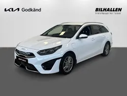 Vit Begagnad 2021 Kia Ceed Sportswagon 2 Kombi | 269 900 kr (Marknadspris)