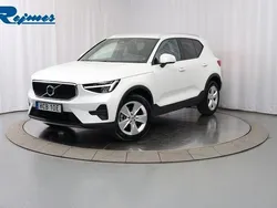Vit Begagnad 2023 Volvo XC40 Core SUV | 329 900 kr (Bra pris)