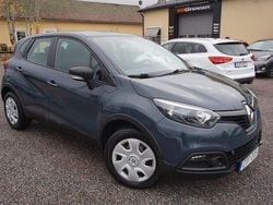 Blå Begagnad 2014 Renault Captur Authentique SUV | 89 900 kr (Marknadspris)