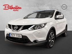 Vit Begagnad 2016 Nissan Qashqai Tekna SUV | 159 000 kr (Marknadspris)