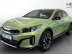 Grön (green) Begagnad 2023 Kia XCeed Advance SUV | 279 900 kr