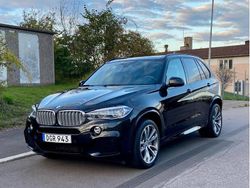 Svart Begagnad 2015 BMW X5 M Sport SUV | 289 000 kr (Marknadspris)