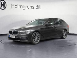 Grå Begagnad 2017 BMW 520 Sport Line Kombi | 269 000 kr (Lite dyr)