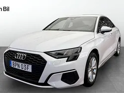 Vit Begagnad 2022 Audi A3 Proline Sedan | 244 000 kr (Marknadspris)