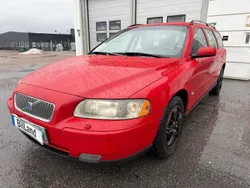 Röd Begagnad 2005 Volvo V70 Kinetic Kombi | 34 900 kr (Marknadspris)