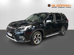 Svart Begagnad 2024 Subaru Forester SUV | 389 900 kr (Marknadspris)