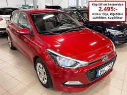 Röd Begagnad 2015 Hyundai i20 Halvkombi | 109 000 kr (Marknadspris)