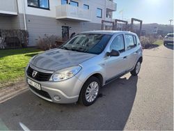 Silver Begagnad 2009 Dacia Sandero Halvkombi | 24 000 kr (Marknadspris)