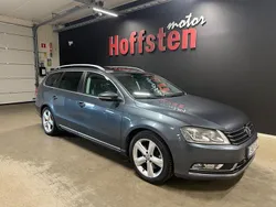Mörkgrå Begagnad 2012 VW Passat Highline Kombi | 89 900 kr (Marknadspris)