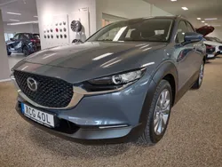 Grå Begagnad 2022 Mazda CX-30 Sky SUV | 259 900 kr (Marknadspris)