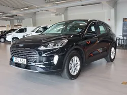 Svart (svart metallic) Begagnad 2022 Ford Kuga Business Edition SUV | 297 800 kr (Lite dyr)