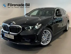 Svart Begagnad 2024 BMW 530e Kombi | 649 000 kr (Bra pris)