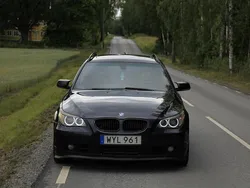 Blå Begagnad 2005 BMW 525 Sport Line Kombi | 55 000 kr (Lite dyr)