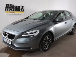 Grå Begagnad 2017 Volvo V40 Momentum Kombi | 209 500 kr (Lite dyr)