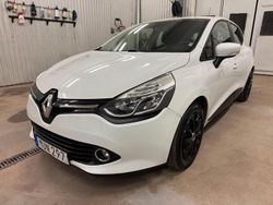 Vit Begagnad 2015 Renault Clio IV Expression Halvkombi | 55 000 kr (Lite dyr)