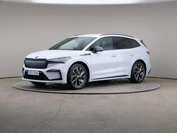 Vit (moon white (metallic)) Begagnad 2022 Skoda Enyaq iV SportLine SUV | 369 000 kr (Lite dyr)