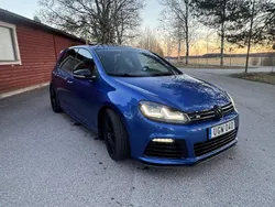 Blå Begagnad 2012 VW Golf VII R Halvkombi | 169 000 kr (Marknadspris)