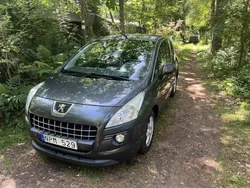 Grå Begagnad 2011 Peugeot 3008 Kombi | 47 900 kr (Superpris)