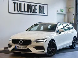 Vit Begagnad 2019 Volvo V60 Momentum Kombi | 279 900 kr (Marknadspris)