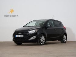 Svart Begagnad 2014 Hyundai i20 Premium Halvkombi | 79 000 kr (Marknadspris)