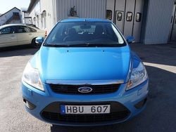 Blå Begagnad 2008 Ford Focus Halvkombi | 22 900 kr (Marknadspris)