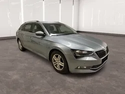 Grå Begagnad 2018 Skoda Superb Business Line Kombi | 179 900 kr (Superpris)