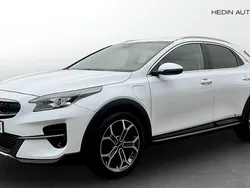 Vit (white) Begagnad 2022 Kia XCeed Advance SUV | 232 900 kr (Bra pris)