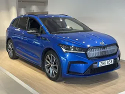 Blå (race blue metallic) Begagnad 2022 Skoda Enyaq iV SportLine SUV | 389 000 kr (Lite dyr)