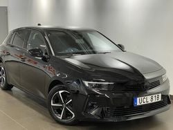 Svart (diamond black) Begagnad 2022 Opel Astra GS Line Halvkombi | 259 900 kr (Bra pris)