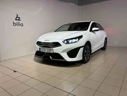 Vit Begagnad 2022 Kia Ceed Sportswagon Kombi | 218 900 kr (Marknadspris)