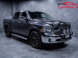 Mörkgrå (grå) Begagnad 2017 Dodge Ram Pickup | 339 800 kr (Marknadspris)