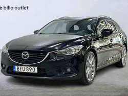 Svart Begagnad 2014 Mazda 6 Kombi | 99 900 kr