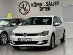 Vit Begagnad 2017 VW Golf VII Halvkombi | 99 900 kr (Superpris)