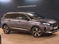 Grå Begagnad 2024 Peugeot 5008 GT Minibuss | 348 900 kr (Marknadspris)