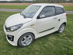 Begagnad 2018 Ligier JS50 Halvkombi | 75 000 kr