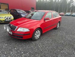 Röd Begagnad 2006 Skoda Octavia Halvkombi | 44 900 kr (Dyr)