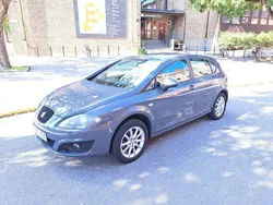Grå Begagnad 2010 Seat Leon Halvkombi | 49 900 kr