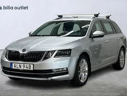 Silver Begagnad 2019 Skoda Octavia Style Kombi | 199 900 kr (Marknadspris)