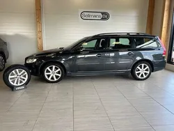 Grå Begagnad 2015 Volvo V70 Kinetic Kombi | 115 000 kr (Marknadspris)