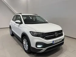 Vit (pure white) Begagnad 2022 VW T-Cross Life SUV | 179 000 kr (Marknadspris)