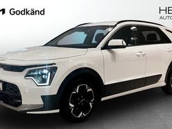 Vit (white) Begagnad 2022 Kia e-Niro SUV | 319 990 kr (Lite dyr)