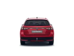 Röd Ny 2025 VW Passat R-line Kombi | 545 200 kr (Bra pris)